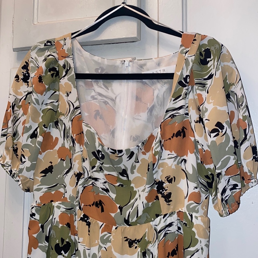 Flowery dress!